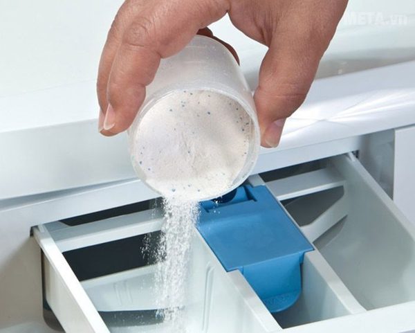 Hậu quả tai hại khi dùng bột giặt sai cách cho máy giặt