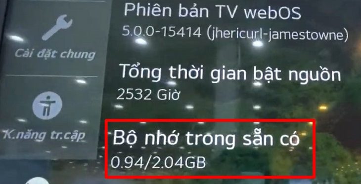 Bạn hãy xem mục Bộ nhớ trong có sẵn của tivi là biết bộ nhớ mà bạn đã sử dụng. Bạn hãy xem mục Bộ nhớ trong có sẵn của tivi là biết bộ nhớ mà bạn đã sử dụng.
