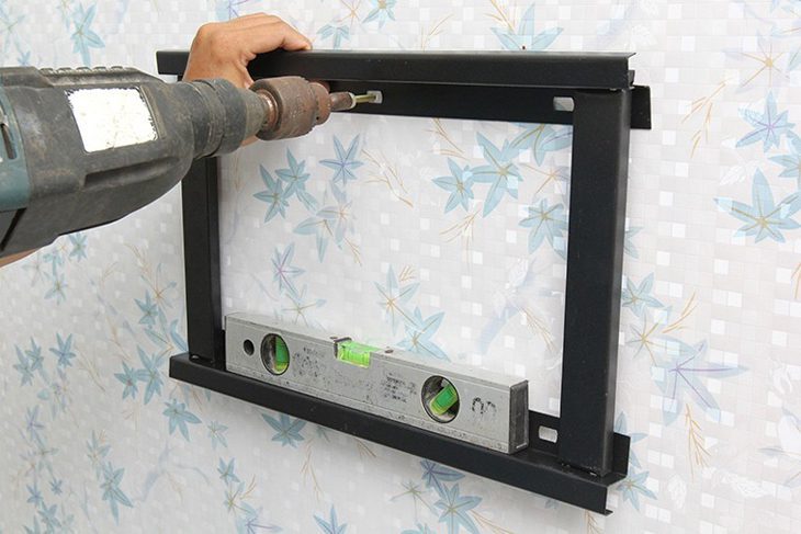 Khoan tường, bắt tắc kê Khoan tường, bắt tắc kê