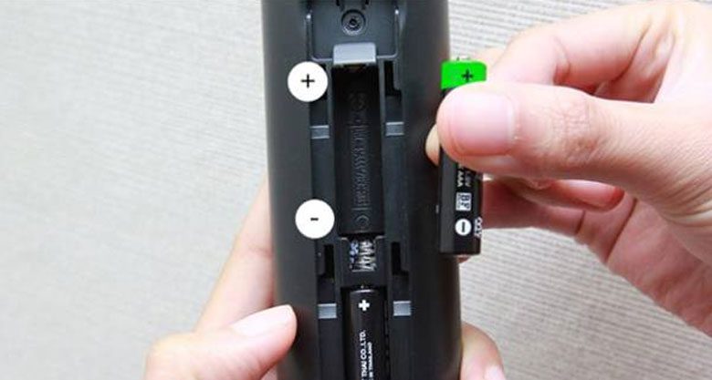 Do điều khiển tivi Samsung hết pin