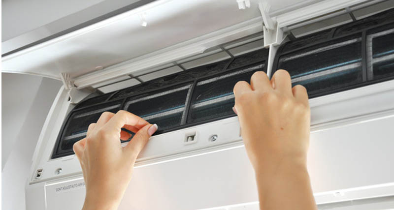 Vệ Sinh Dàn Lạnh Máy Lạnh Aqua