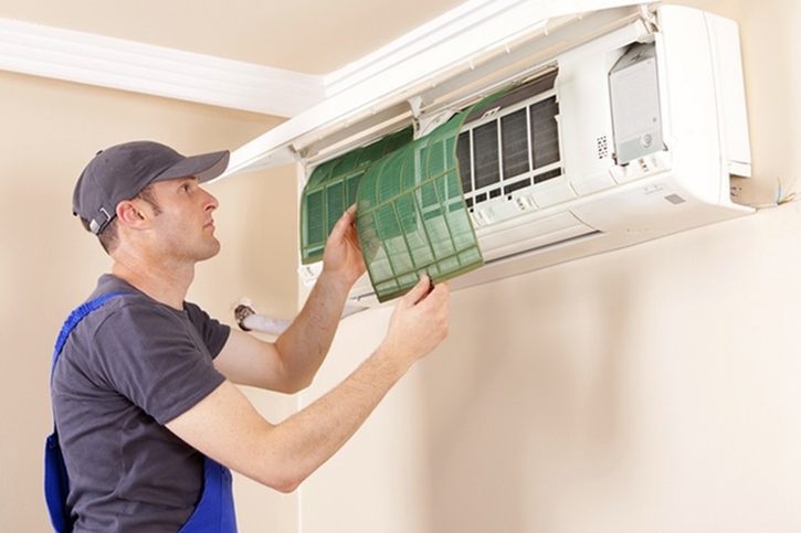 Cách tháo lưới lọc điều hòa casper để vệ sinh