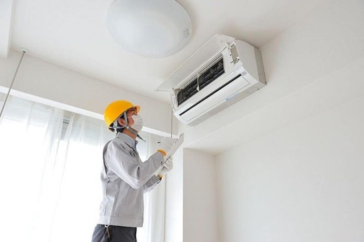 Vệ sinh ống xả nước