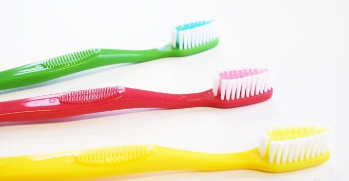 bàn chải đánh răng cơ bản