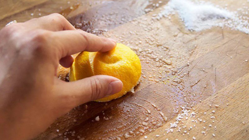 Sử dụng Baking soda và chanh