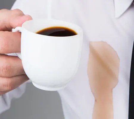 Cách tẩy vết cà phê dính trên quần áo - LAVADA