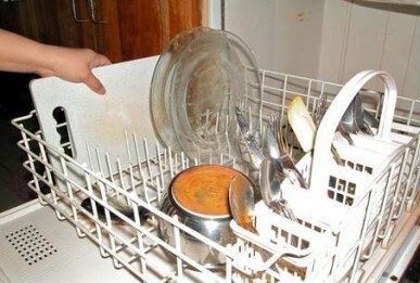 rua do dung nha bep trong may rua bat