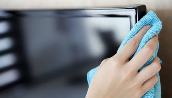 Hướng dẫn vệ sinh màn hình vi tính cực đơn giản tại nhà | Nguyễn Kim Blog