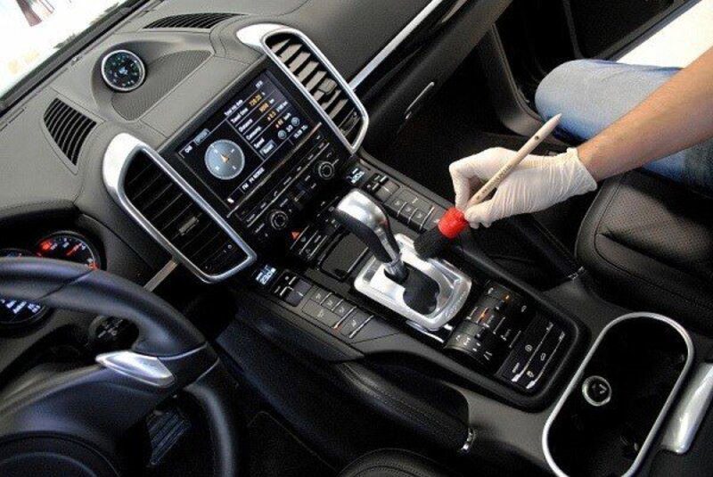 Quy trình vệ sinh nội thất xe ô tô đạt chuẩn