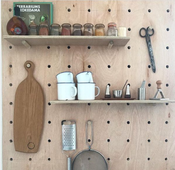 6 ý tưởng Vách lưới treo phụ kiện trong nhà bếp mà bạn sẽ bị cuốn