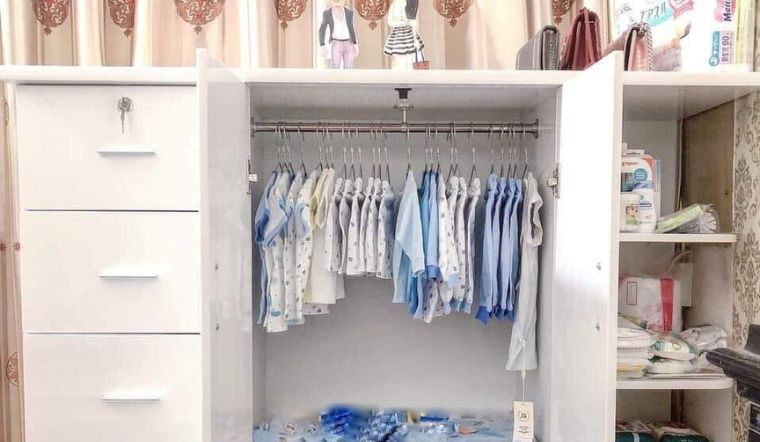 Cách sắp xếp tủ quần áo cho bé gọn gàng, ngăn nắp