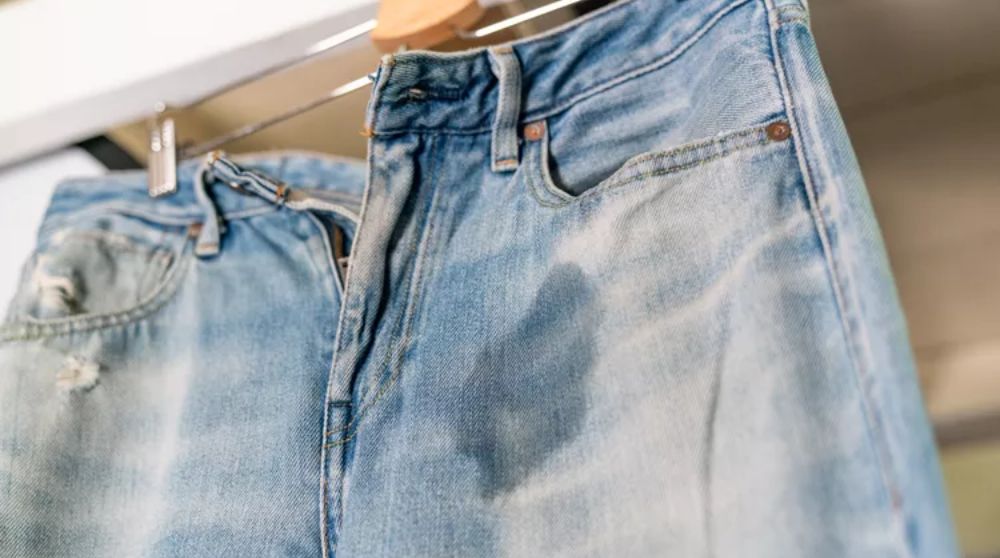 Phơi khô quần jean