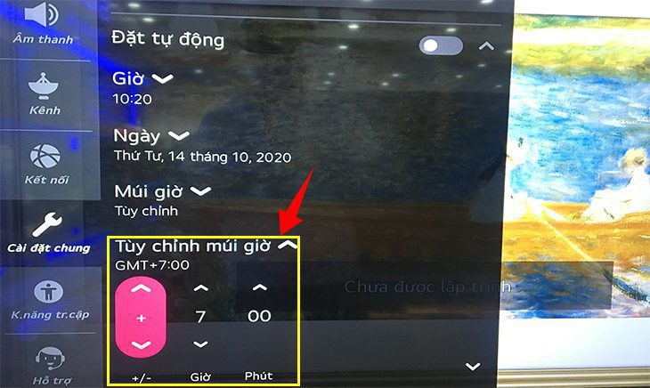 chọn vào mục "Tùy chỉnh múi giờ"