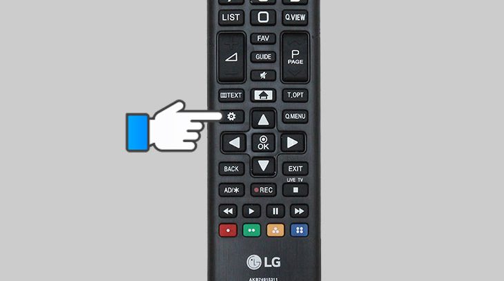 Bước 1: Chọn Settings trên điều khiển để mở giao diện cài đặt của tivi. Bước 1: Chọn Settings trên điều khiển để mở giao diện cài đặt của tivi.