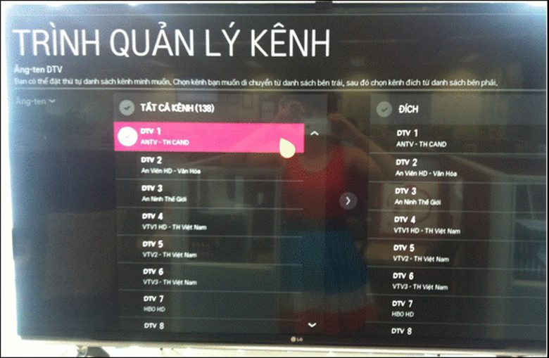 Chọn kênh muốn chuyển đề thực hiện cách sắp xếp kênh tivi LG