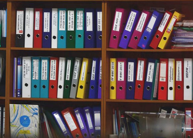 Hướng dẫn sắp xếp lưu trữ hồ sơ tài liệu gọn gàng và khoa học