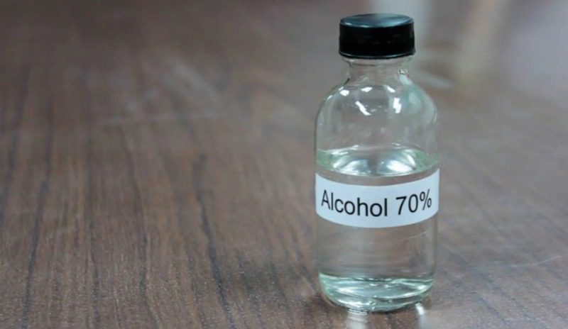 8 cách vệ sinh màn hình Tivi đơn giản, hiệu quả tại nhà