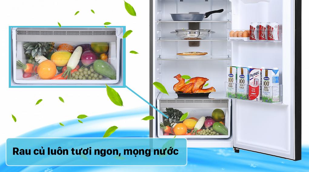 Tủ lạnh Electrolux ETB3740K-H thiết kế ngăn tủ đựng rau củ có thể điều chỉnh độ ẩm