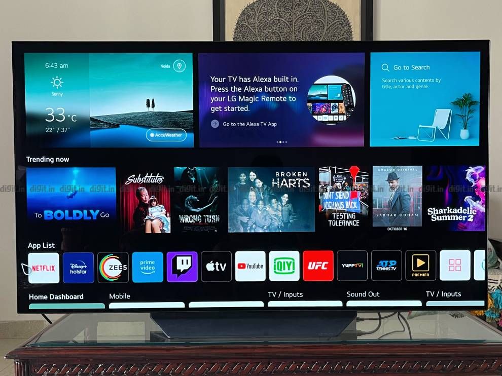 LG C1 đi kèm với giao diện người dùng WebOS mới. LG C1 đi kèm với giao diện người dùng WebOS mới.