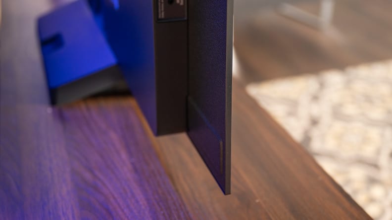  LG C2 thiết kế thanh lịch, sang trọng